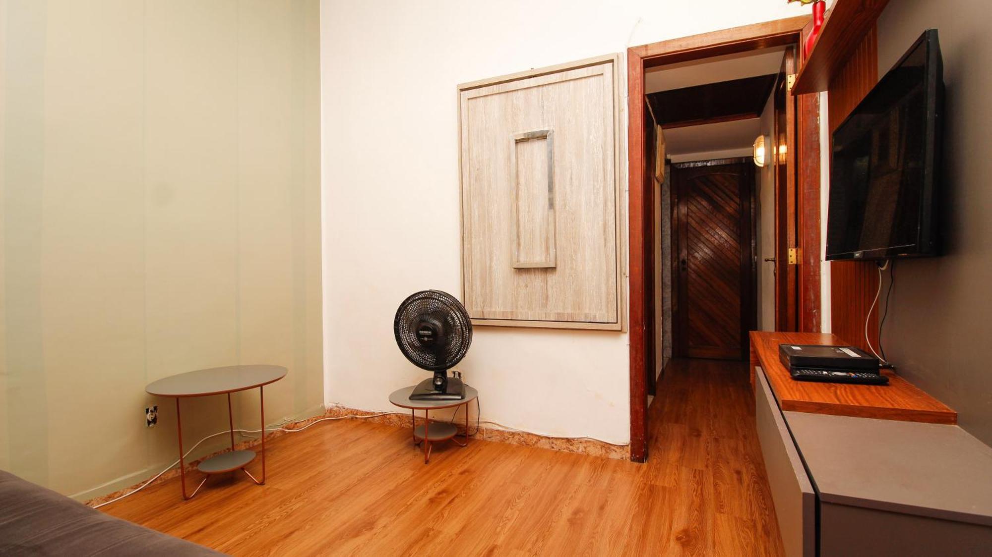 Apartamento Economico Na De Copacabana